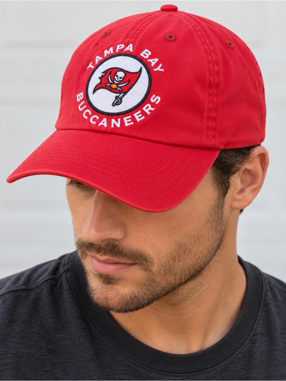 Vtg Tampa Bay Buccaneers Strapback Hat Cap NFL Game Day Red